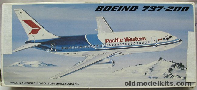 Maquettes M&B 1/100 Boeing 737-200 - Canadian Air Lines, 105 plastic model kit